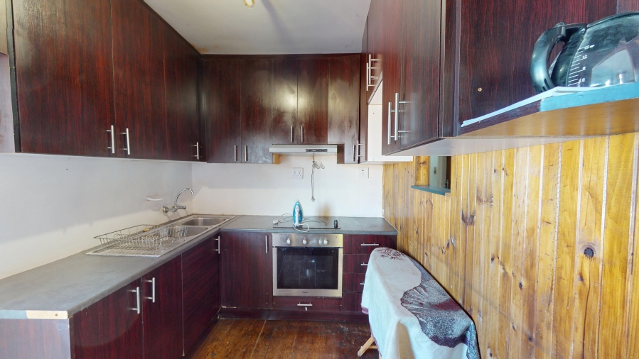 9 Bedroom Property for Sale in Firgrove Western Cape